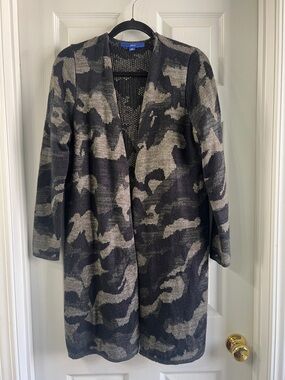 Open-Front Long Camo Cardigan Jacket - Black & Gray
